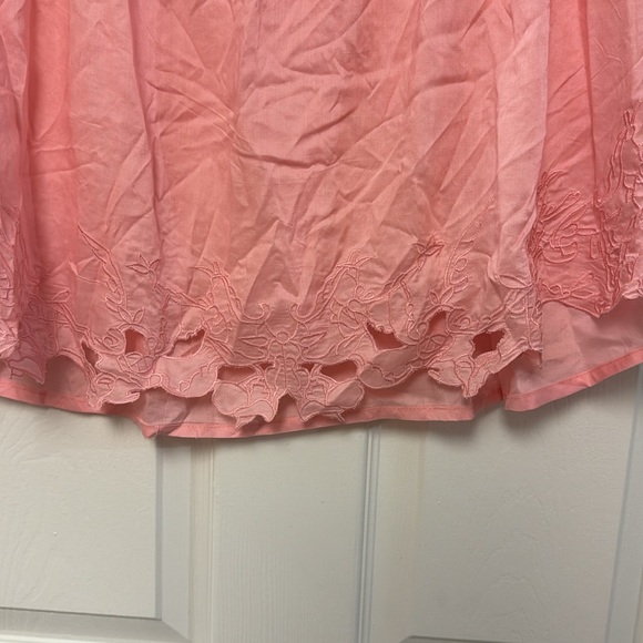 NWT Torrid light pink v neck lightweight blouse top 2X - Picture 3 of 8